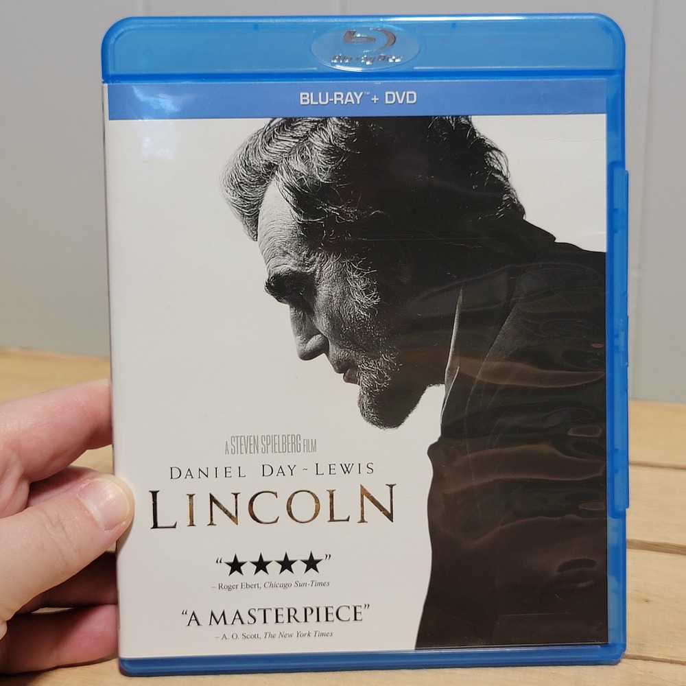 Lincoln Blu-ray DVD 2-Disc Combo Pack Steven Spielberg Daniel Day-Lewis Movie